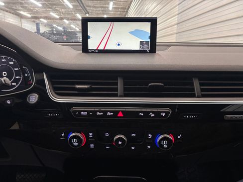 Used 2017 Audi Q7 3.0T Premium Plus AWD/4WD image 18