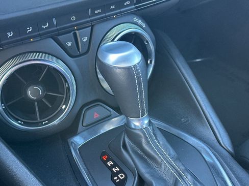 Used 2019 Chevrolet Camaro LT image 20