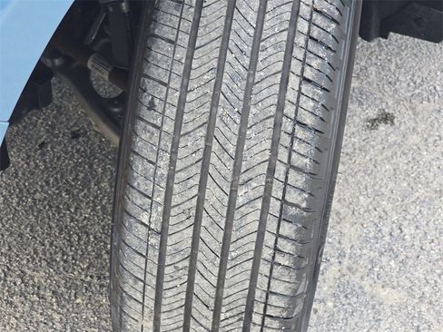 Used 2022 Ford Maverick Lariat w/ Lariat Luxury Package image 29