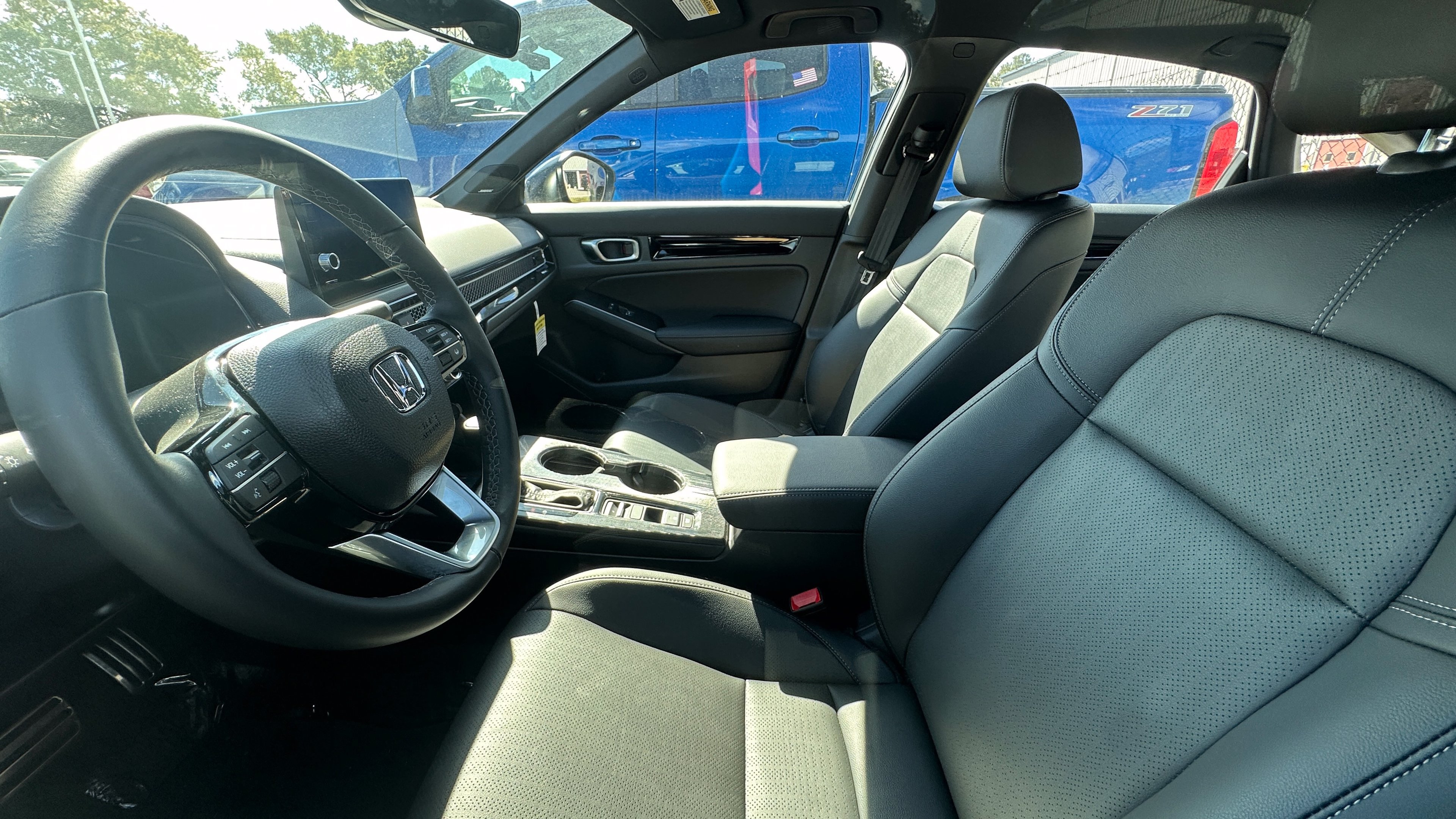 Used 2026 Honda Civic Sport Touring image 4