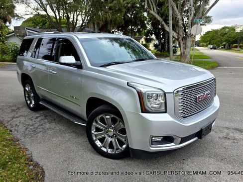 Used 2015 GMC Yukon Denali w/ Open Road Package image 22