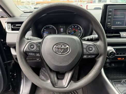 Used 2021 Toyota RAV4 XLE w/ Convenience Package AWD/4WD image 26