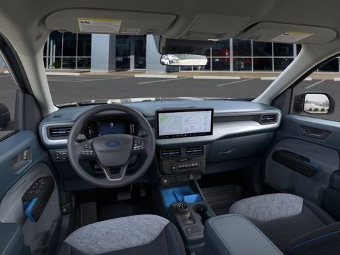 New 2025 Ford Maverick XLT image 22