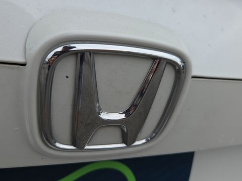 Used 2022 Honda Accord EX-L image 32