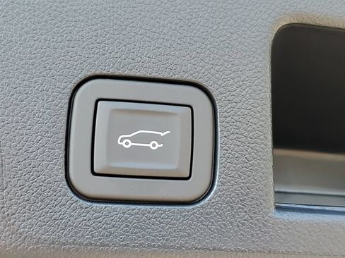 New 2027 GMC Terrain AT4 w/ Convenience Package III AWD/4WD image 31