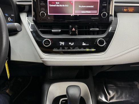 Used 2021 Toyota Corolla SE w/ Carpet Mat Package (TMS) image 26