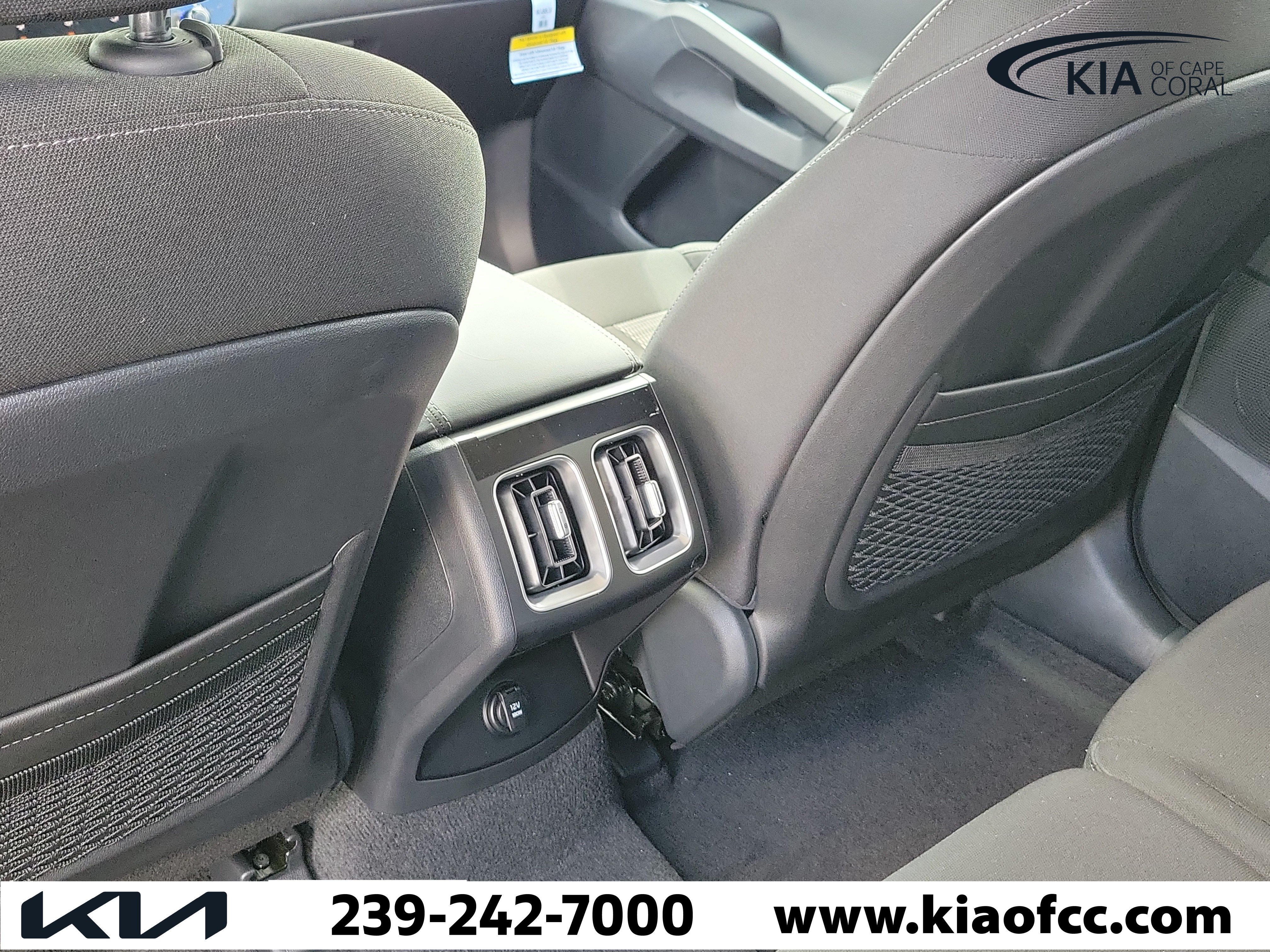 New 2026 Kia Sorento LX FWD image 14