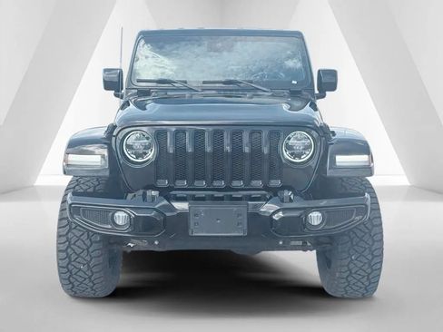 Used 2021 Jeep Wrangler Unlimited Sahara AWD/4WD image 2