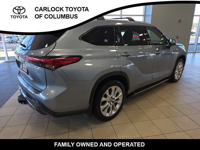 Used 2021 Toyota Highlander Limited AWD/4WD image 8