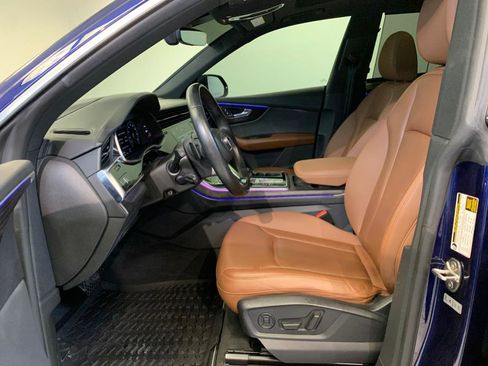 Used 2021 Audi Q8 Prestige w/ Prestige Package image 20