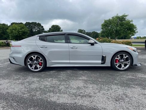 Used 2019 Kia Stinger GT2 RWD image 8
