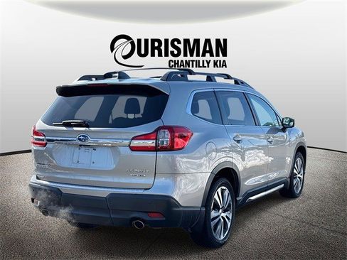 Used 2019 Subaru Ascent Limited w/ Popular Package #3 image 2