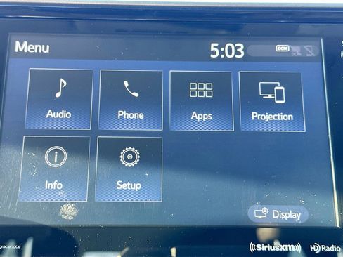 Used 2022 Toyota Highlander XLE image 16