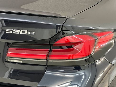 Certified 2023 BMW 530e w/ M Sport Package image 12