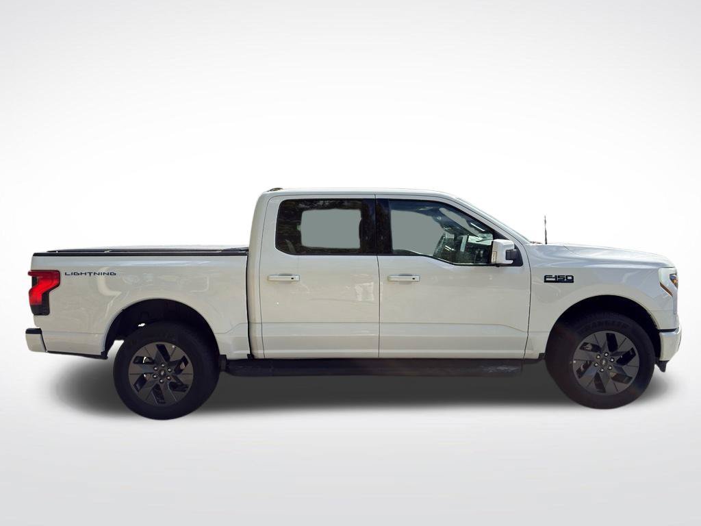 Used 2025 Ford F150 Lightning Lariat AWD/4WD image 5