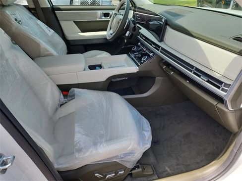 New 2025 Hyundai Santa Fe Calligraphy image 10