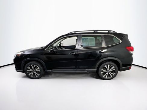 Used 2023 Subaru Forester Limited AWD/4WD image 8