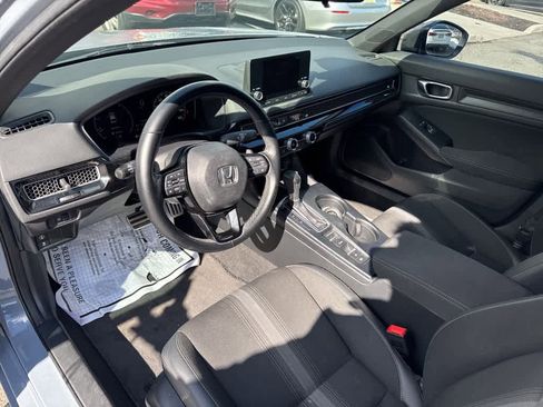 Used 2023 Honda Civic Sport image 24