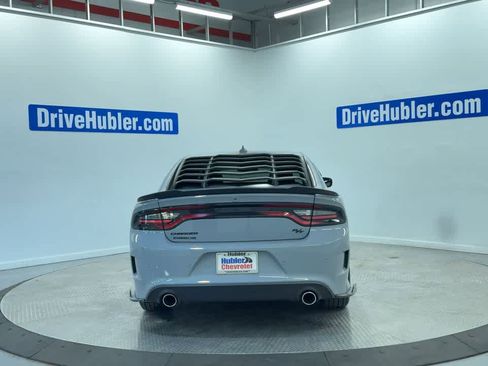 Used 2022 Dodge Charger R/T w/ Harman/Kardon Audio Group image 2