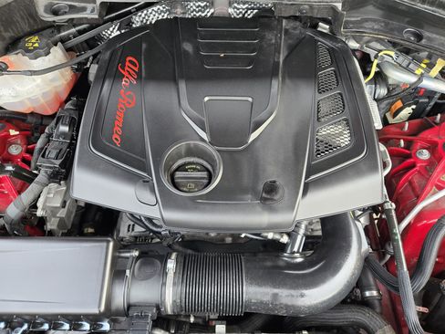 Used 2022 Alfa Romeo Stelvio Ti w/ Active Assist Plus Package image 37