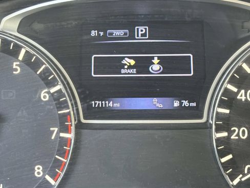 Used 2017 Nissan Pathfinder SL w/ SL Premium Package AWD/4WD image 24
