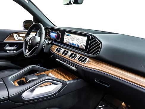 New 2026 Mercedes-Benz GLE 350 4MATIC image 5