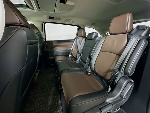New 2026 Honda Odyssey Elite image 17
