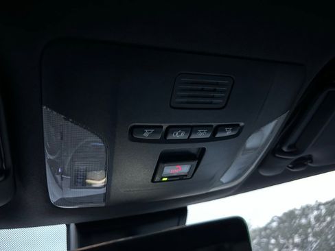 Used 2022 Toyota Corolla XSE image 28