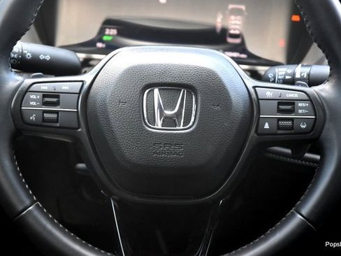 Used 2025 Honda Accord Sport image 11