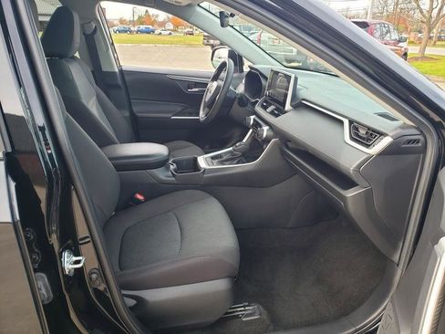 Used 2023 Toyota RAV4 XLE image 27