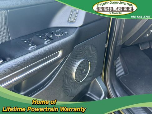 Used 2021 Ford Expedition XL image 15