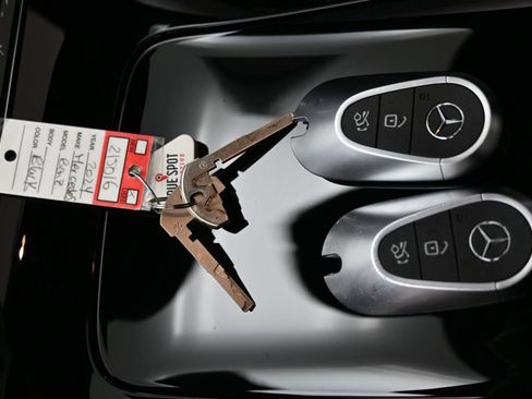 Used 2024 Mercedes-Benz C 300 Sedan image 31