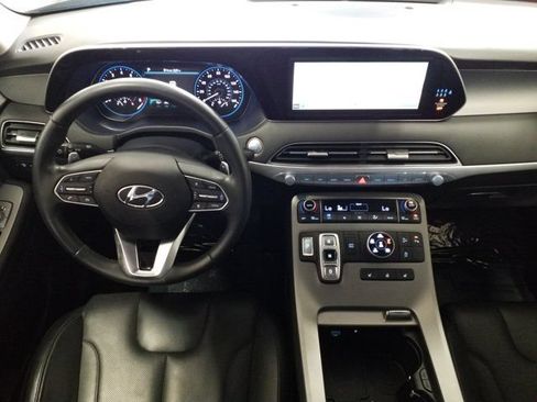 Used 2022 Hyundai Palisade SEL w/ 8P Bench Seat Package AWD/4WD image 3
