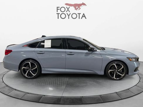 Used 2022 Honda Accord Sport image 7