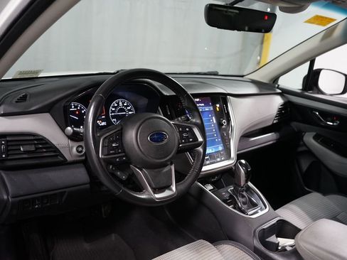Used 2021 Subaru Outback Premium image 11