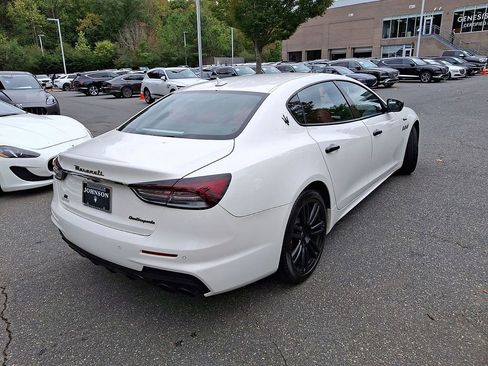 Certified 2022 Maserati Quattroporte Modena Q4 image 8