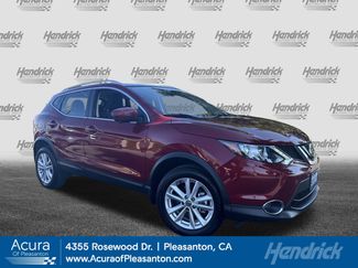 Used 2019 Nissan Rogue Sport SV w/ Technology Package image 1