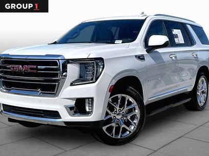 Used 2024 GMC Yukon SLT w/ SLT Luxury Package