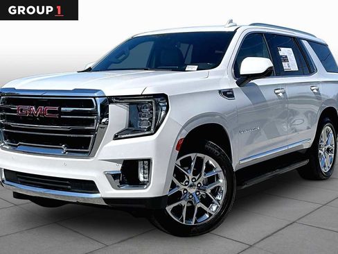 Used 2024 GMC Yukon SLT w/ SLT Luxury Package AWD/4WD image 1