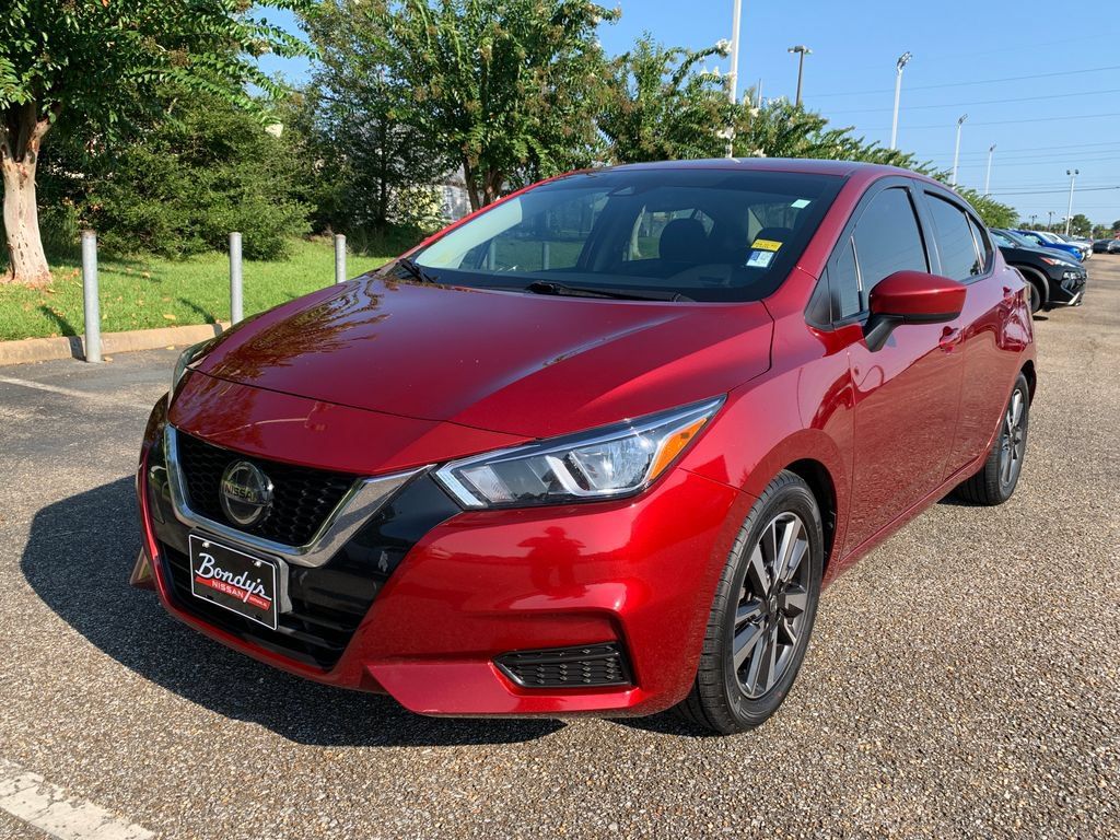 Used 2022 Nissan Versa SV FWD image 6
