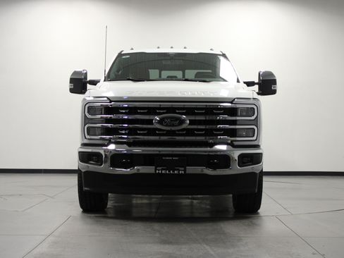 New 2026 Ford F250 Lariat w/ Lariat Premium Package AWD/4WD image 9