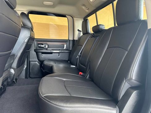 Used 2018 RAM 1500 Laramie image 10