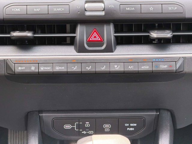 Used 2025 Kia K4 FWD image 21