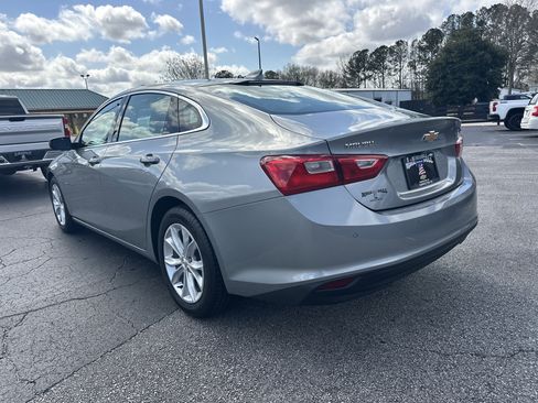 Used 2025 Chevrolet Malibu LT image 5