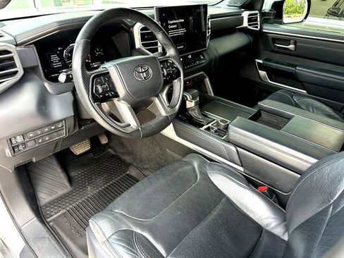Used 2022 Toyota Tundra Platinum AWD/4WD image 13