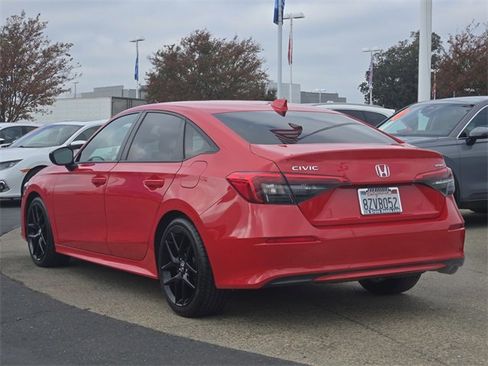 Used 2022 Honda Civic Sport image 6