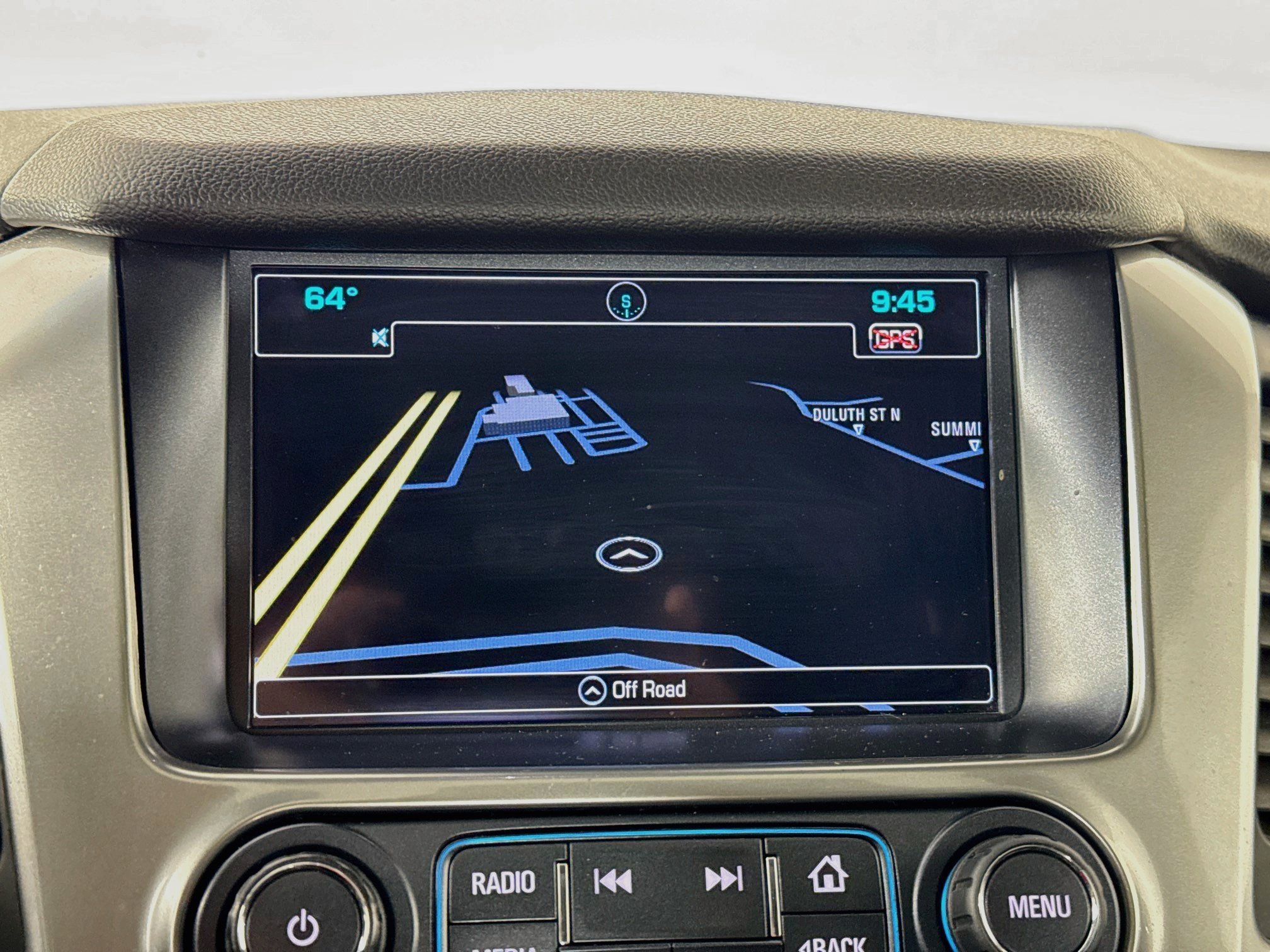 Used 2018 Chevrolet Suburban Premier w/ RST Edition AWD/4WD image 13