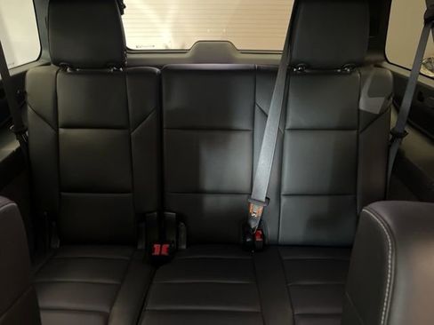 Certified 2024 Cadillac Escalade ESV Luxury image 24