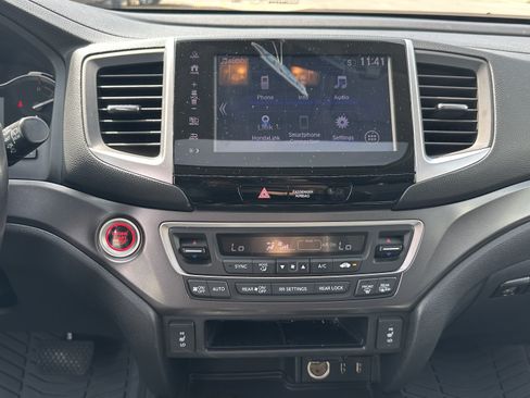 Used 2018 Honda Pilot EX-L image 31
