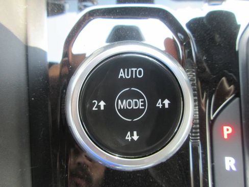 New 2026 GMC Canyon AT4 w/ Technology Plus Package AWD/4WD image 19